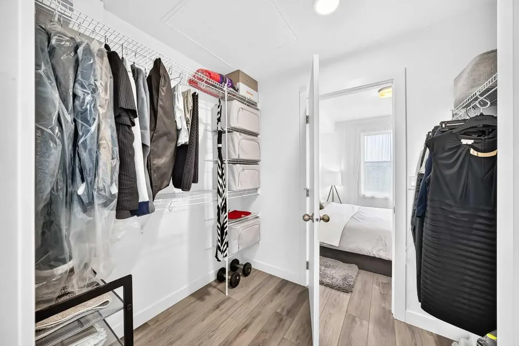 205 Spring Creek Common SW Calgary AB T3H 6H4