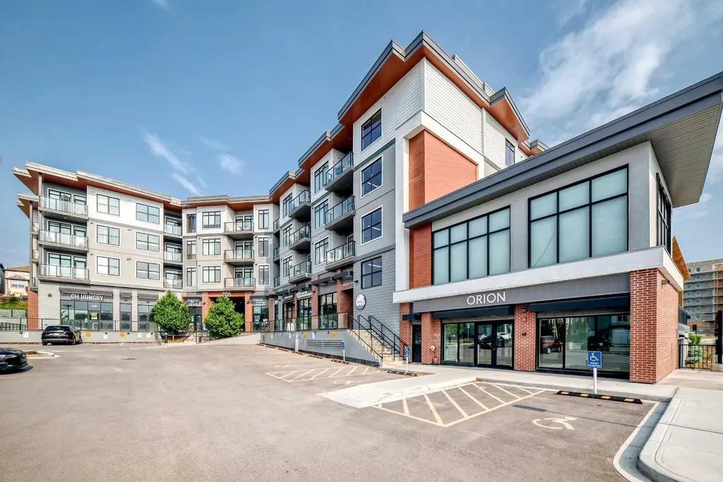205 Spring Creek Common SW Calgary AB T3H 6H4