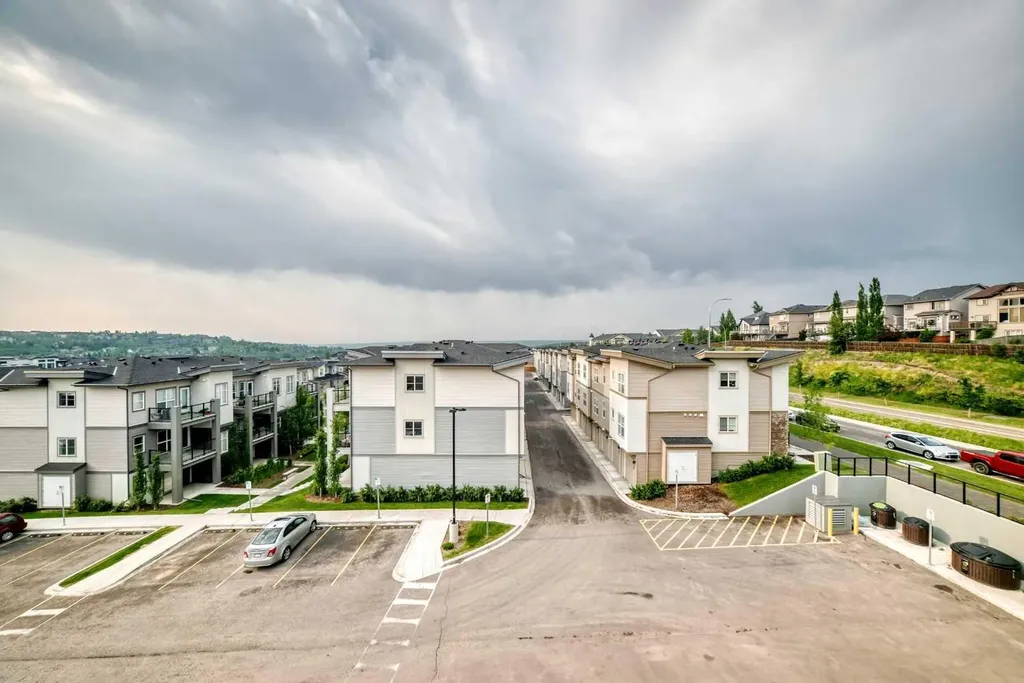 205 Spring Creek Common SW Calgary AB T3H 6H4
