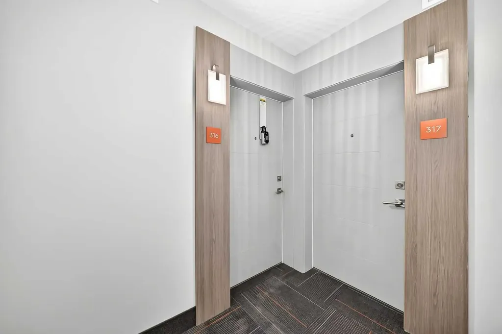 205 Spring Creek Common SW Calgary AB T3H 6H4