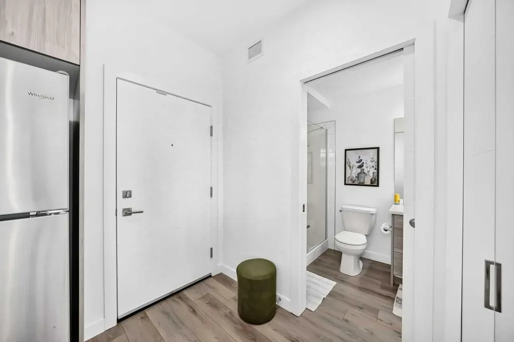 205 Spring Creek Common SW Calgary AB T3H 6H4