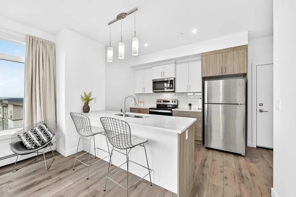 205 Spring Creek Common SW Calgary AB T3H 6H4