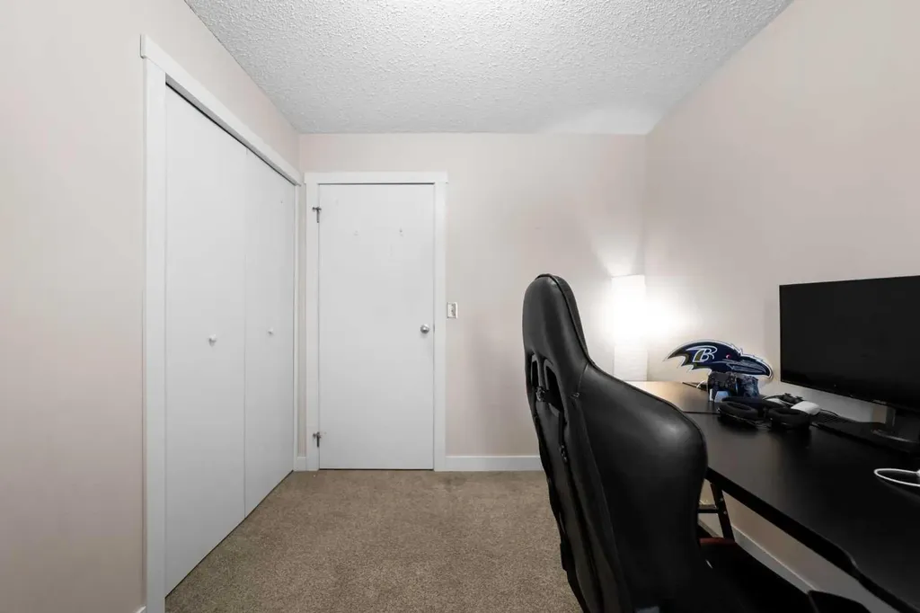 5407 48 Avenue Killam AB T0B 2L0