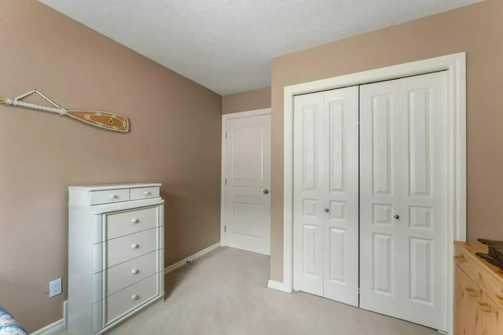 52 Crystal Green Way Okotoks AB T1S 2K6