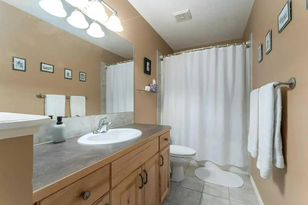 52 Crystal Green Way Okotoks AB T1S 2K6