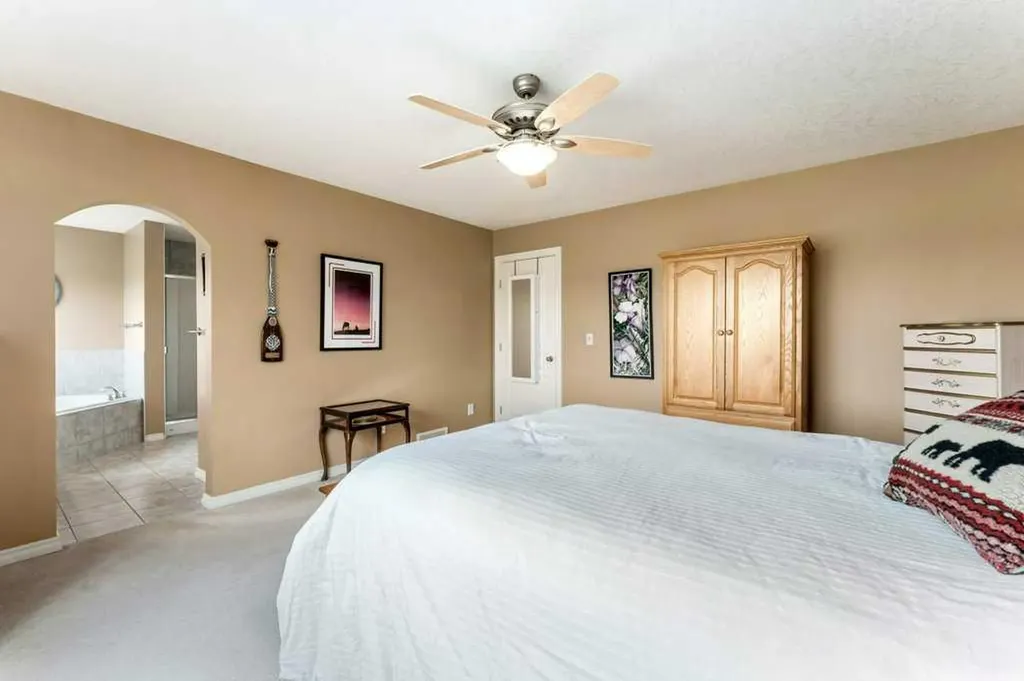 52 Crystal Green Way Okotoks AB T1S 2K6
