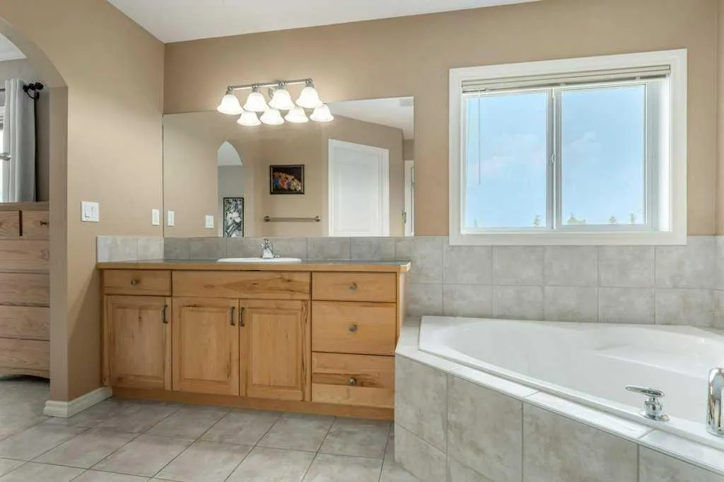 52 Crystal Green Way Okotoks AB T1S 2K6