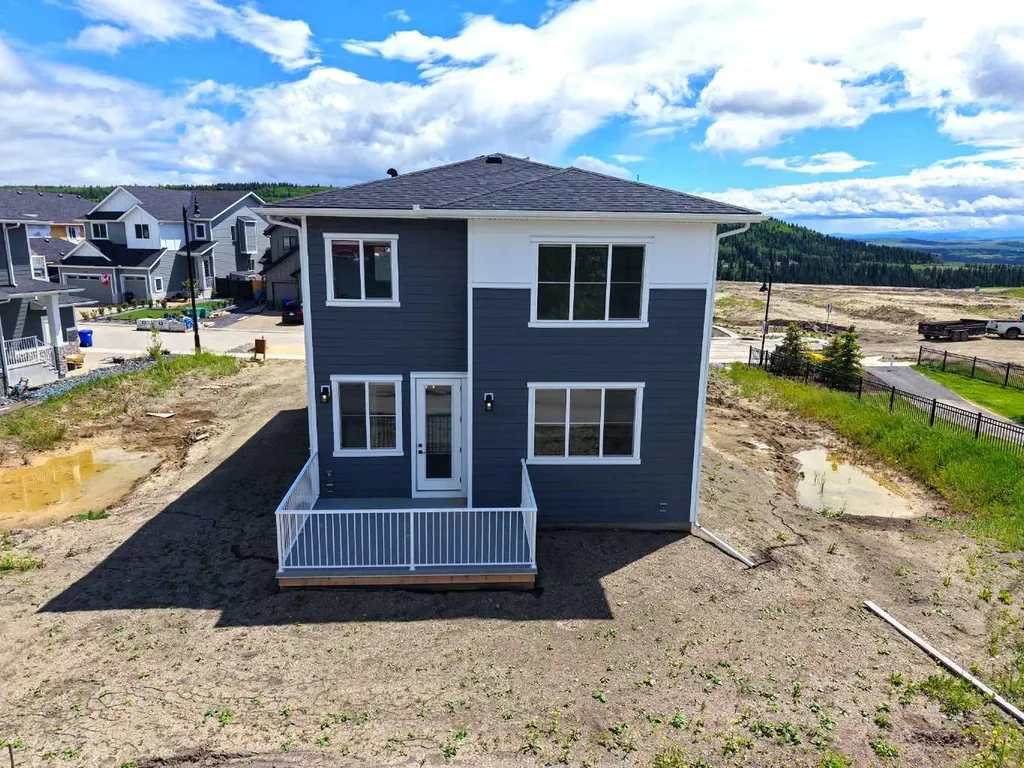 75 Sunvalley Way Cochrane AB T4C 0X8