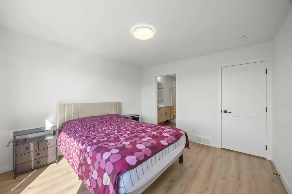 85 Sage Hill Heights NW Calgary AB T3R 2E5