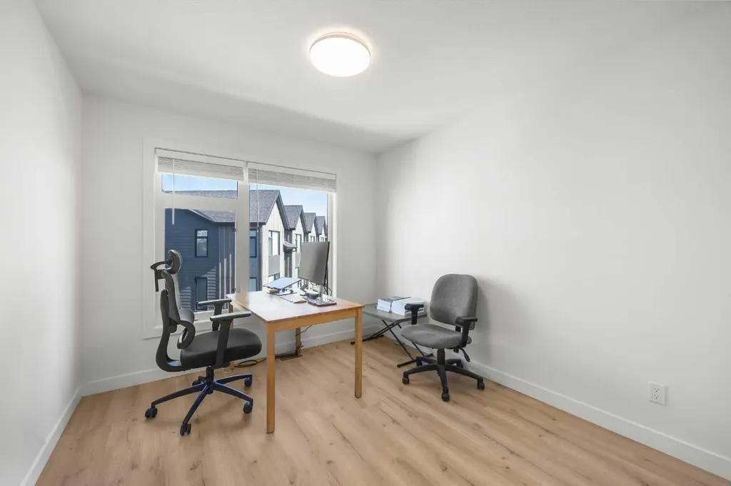 85 Sage Hill Heights NW Calgary AB T3R 2E5