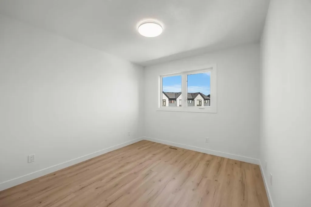 85 Sage Hill Heights NW Calgary AB T3R 2E5