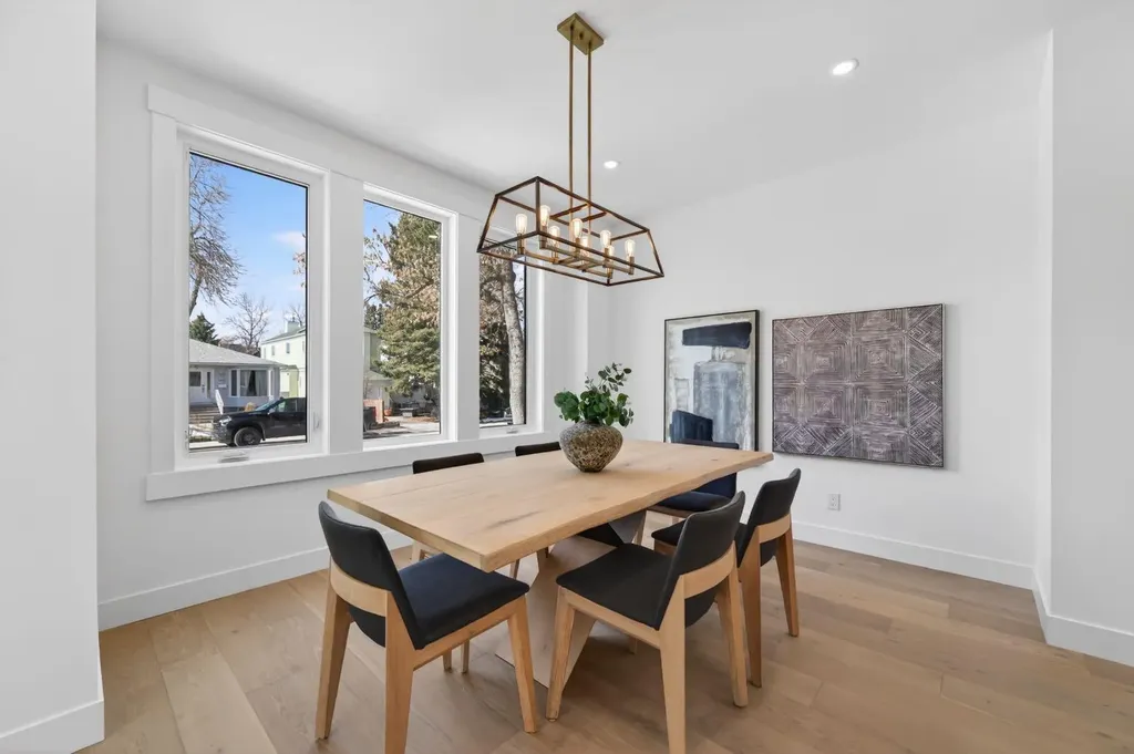 3114 4a Street NW Calgary AB T2M 3B4