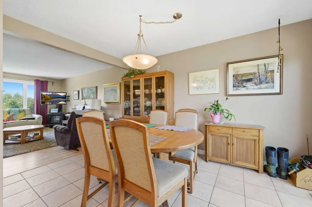 283080 Township Road 254 Rural Rocky View County AB T1Z 0L9