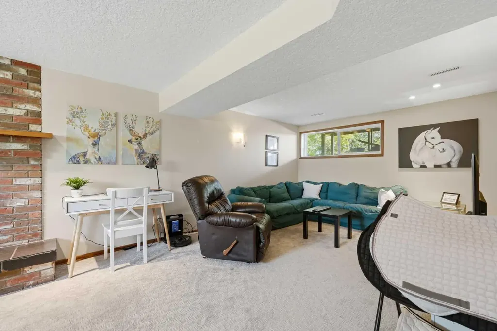 283080 Township Road 254 Rural Rocky View County AB T1Z 0L9
