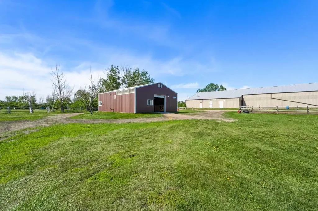 283080 Township Road 254 Rural Rocky View County AB T1Z 0L9