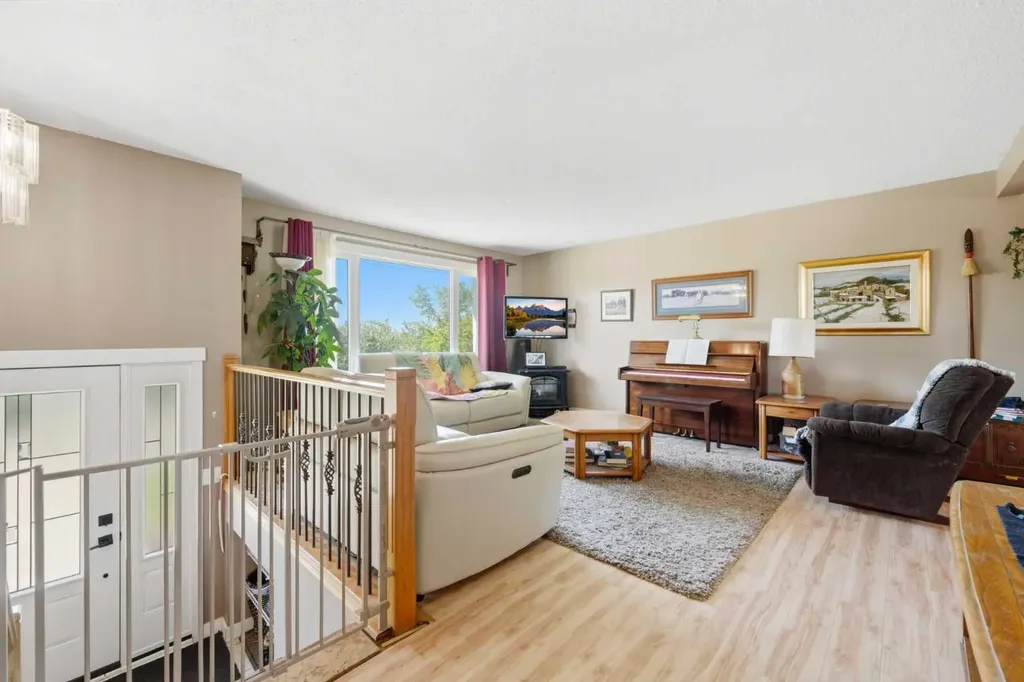 283080 Township Road 254 Rural Rocky View County AB T1Z 0L9