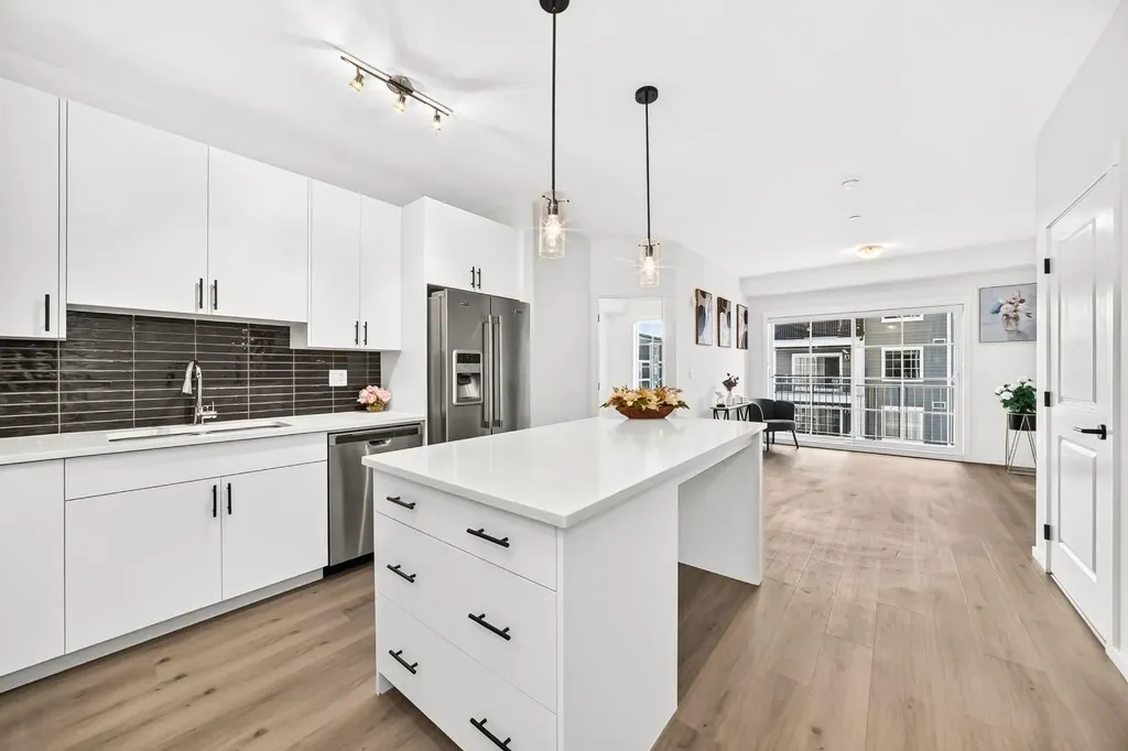 151 Legacy Main Street SE Calgary AB T2X4A4