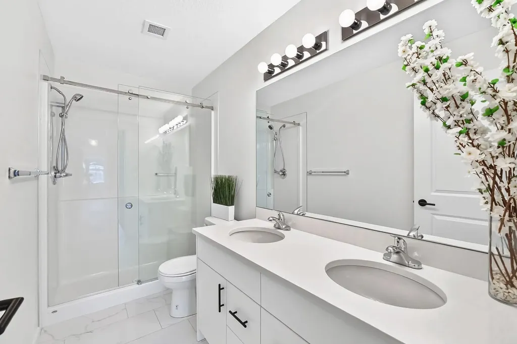 151 Legacy Main Street SE Calgary AB T2X4A4