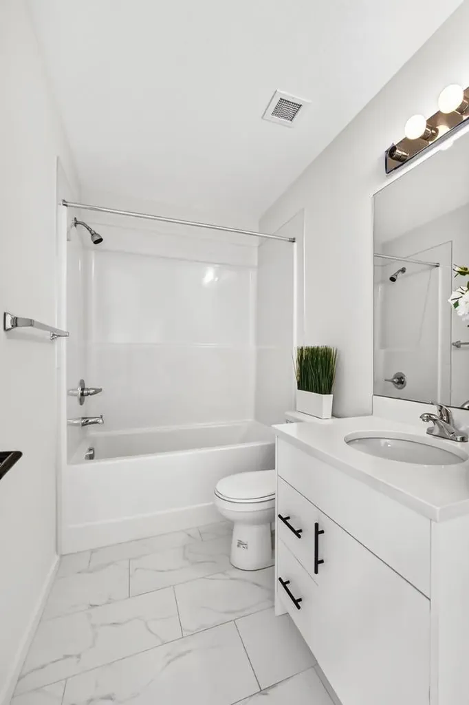 151 Legacy Main Street SE Calgary AB T2X4A4