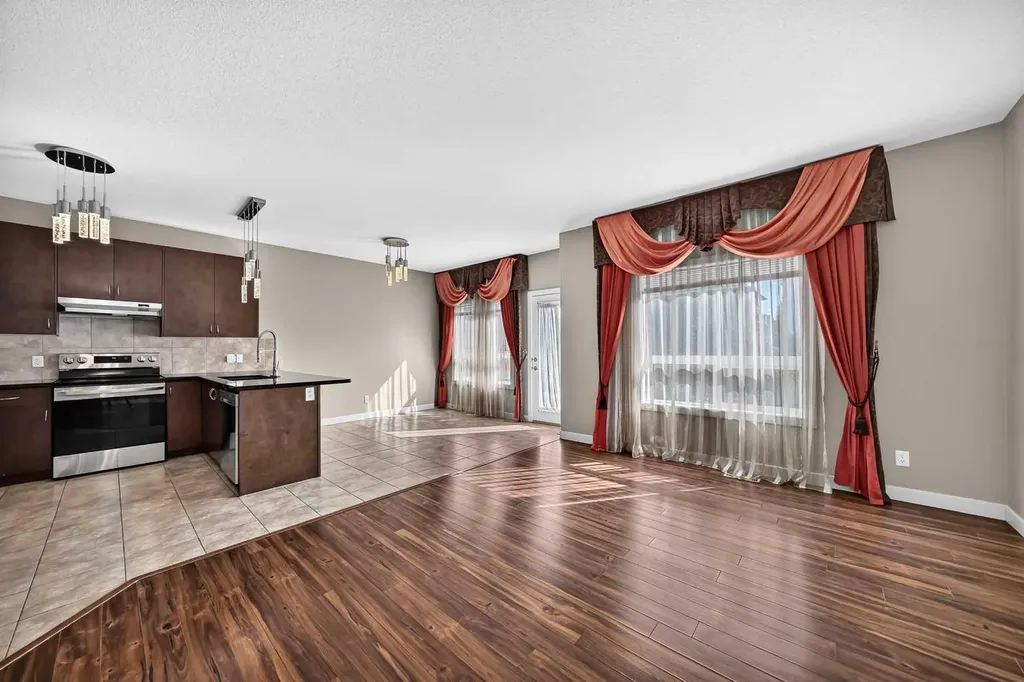 38 Everwoods Link SW Calgary AB T2Y 5G5