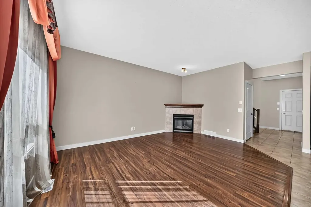 38 Everwoods Link SW Calgary AB T2Y 5G5