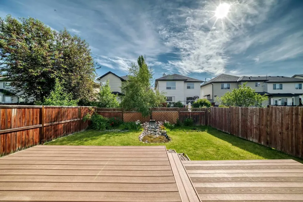38 Everwoods Link SW Calgary AB T2Y 5G5