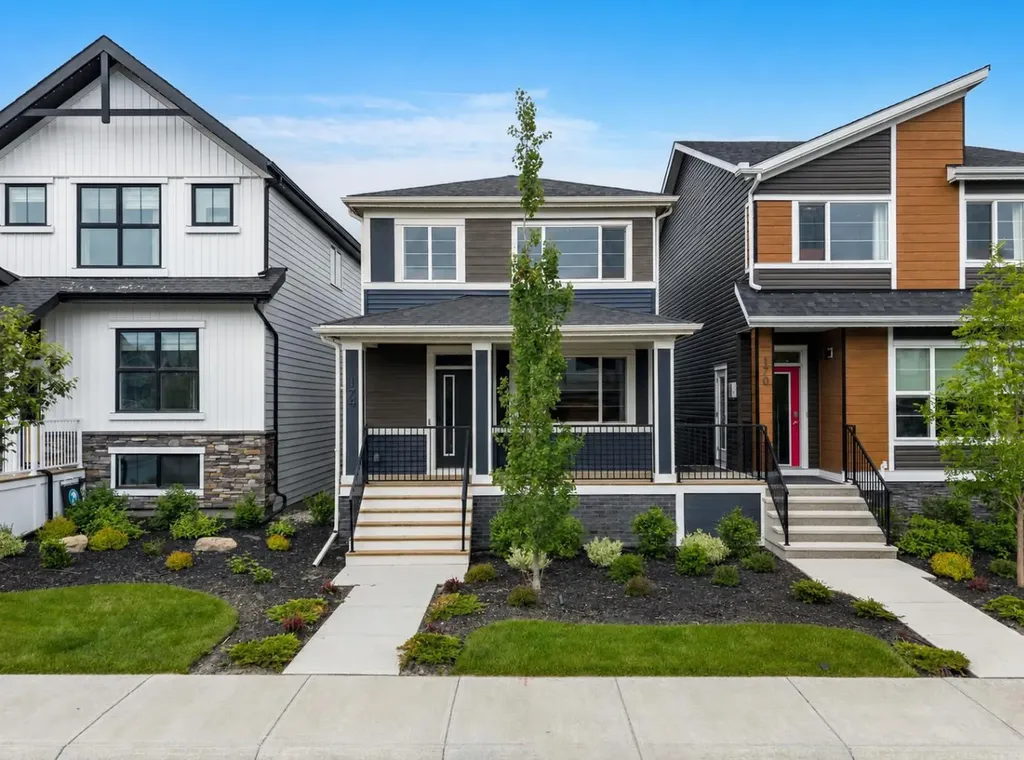 174 Mitchell Road NW Calgary AB T3R 2G6