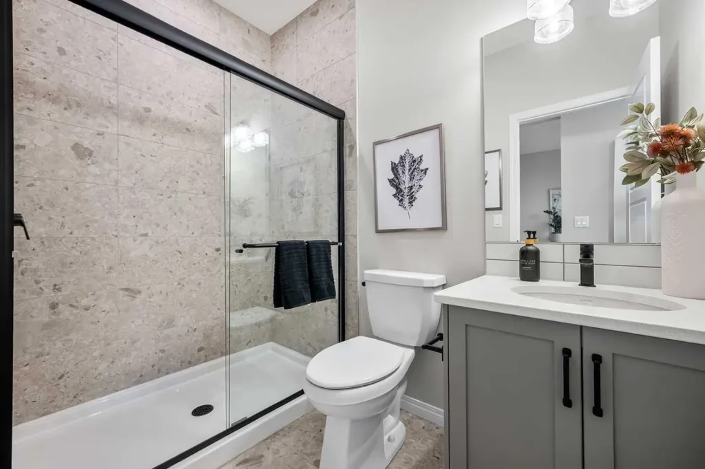 174 Mitchell Road NW Calgary AB T3R 2G6