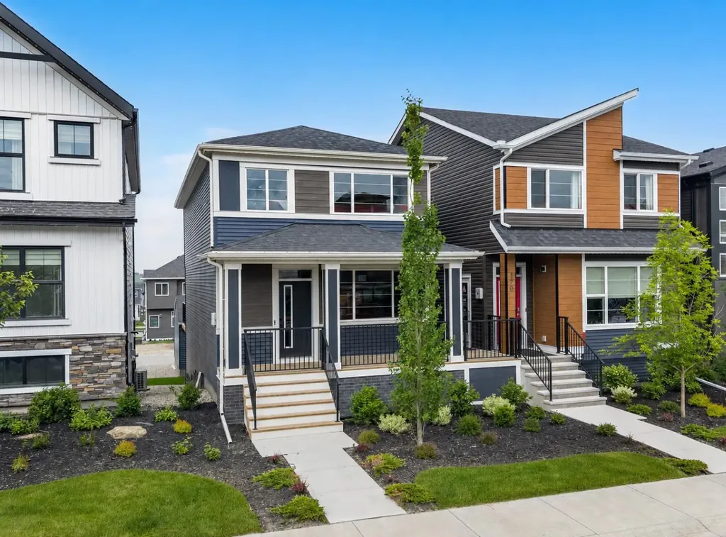 174 Mitchell Road NW Calgary AB T3R 2G6