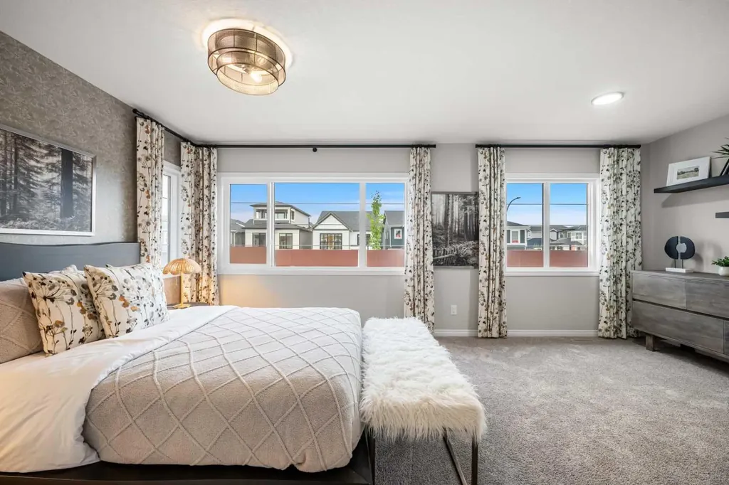 174 Mitchell Road NW Calgary AB T3R 2G6