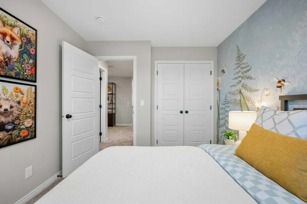 174 Mitchell Road NW Calgary AB T3R 2G6