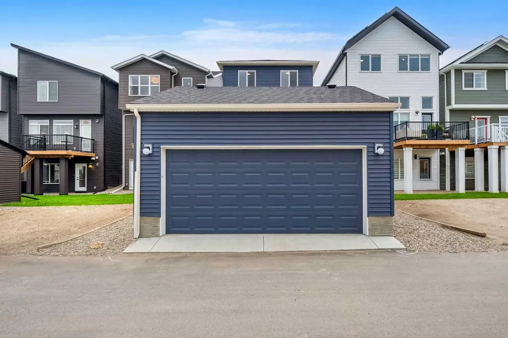 174 Mitchell Road NW Calgary AB T3R 2G6