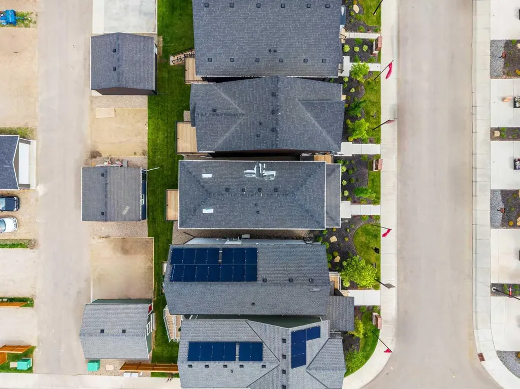 174 Mitchell Road NW Calgary AB T3R 2G6