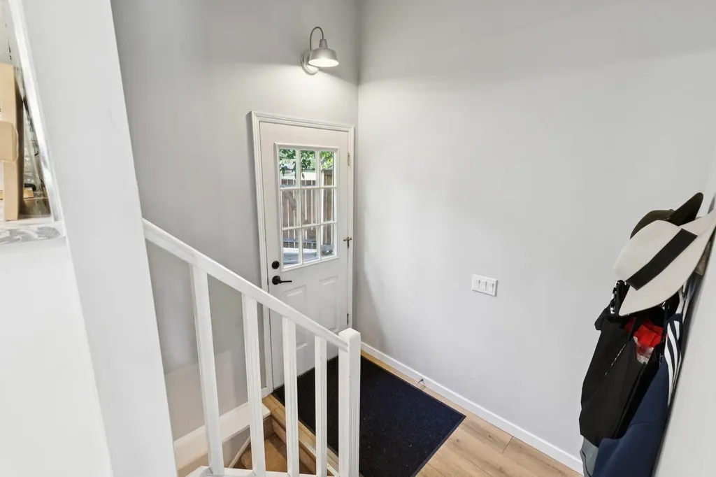 716 Cantree Road SW Calgary AB T2W2L5