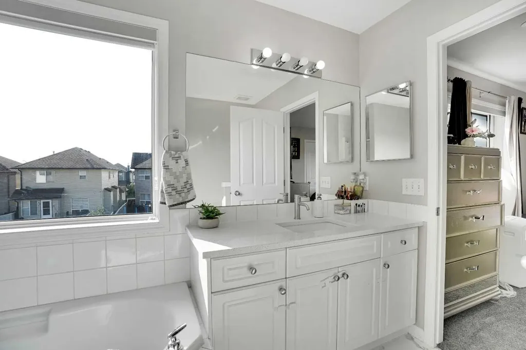 151 Saddlehorn Close NE Calgary AB T3J 5C6