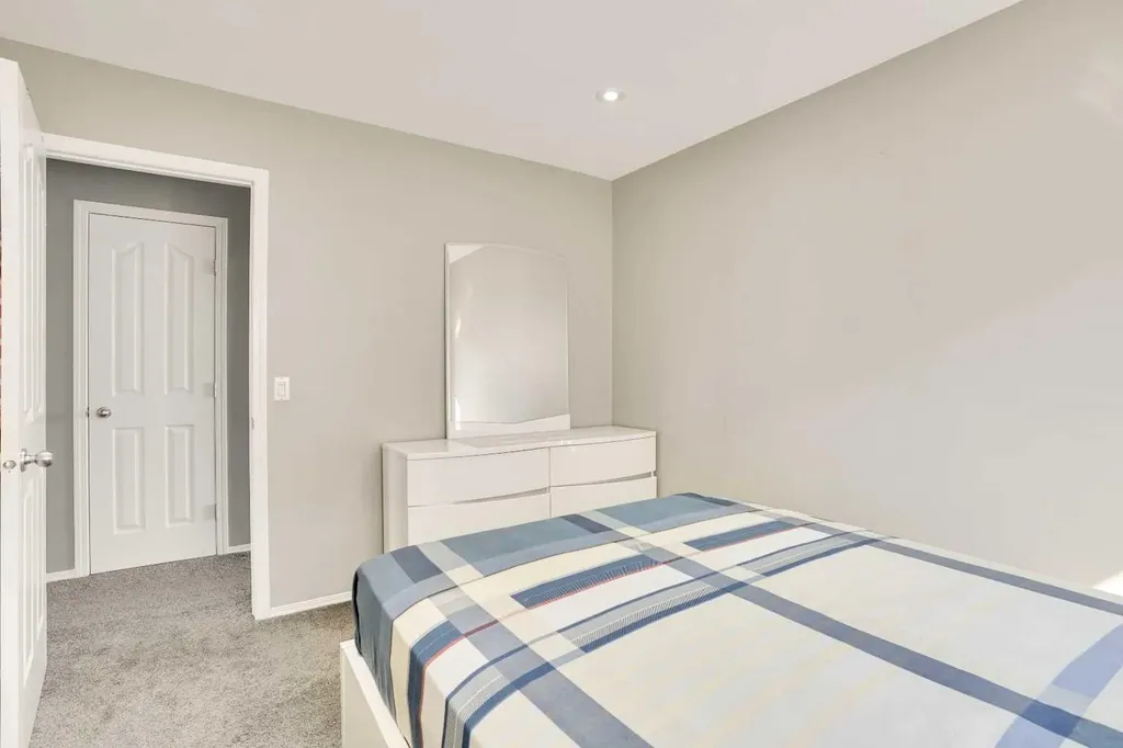 151 Saddlehorn Close NE Calgary AB T3J 5C6