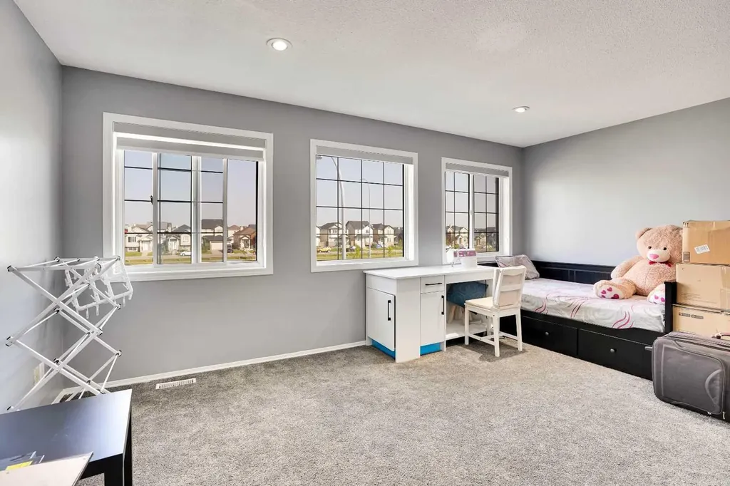151 Saddlehorn Close NE Calgary AB T3J 5C6