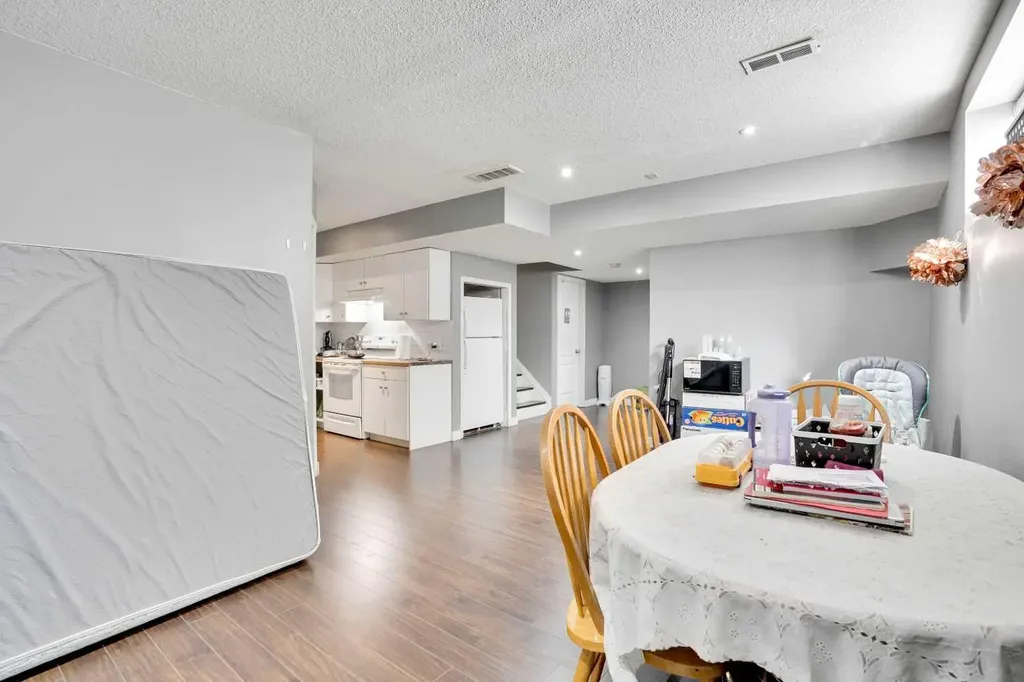 151 Saddlehorn Close NE Calgary AB T3J 5C6