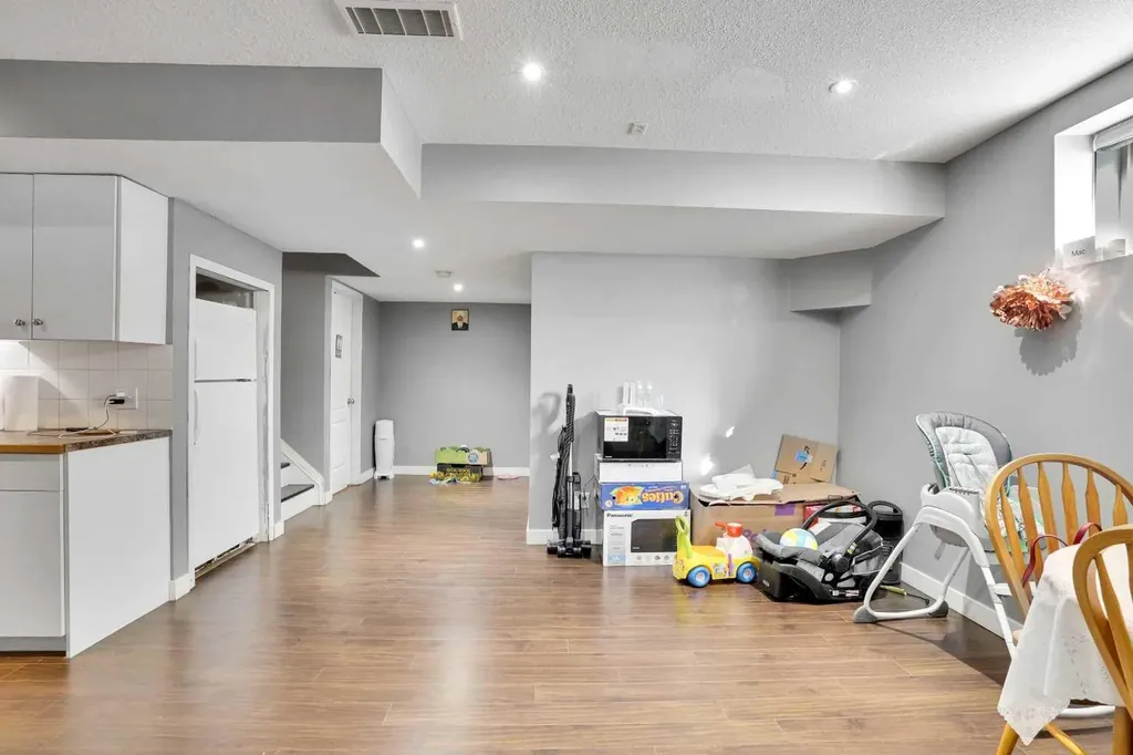 151 Saddlehorn Close NE Calgary AB T3J 5C6
