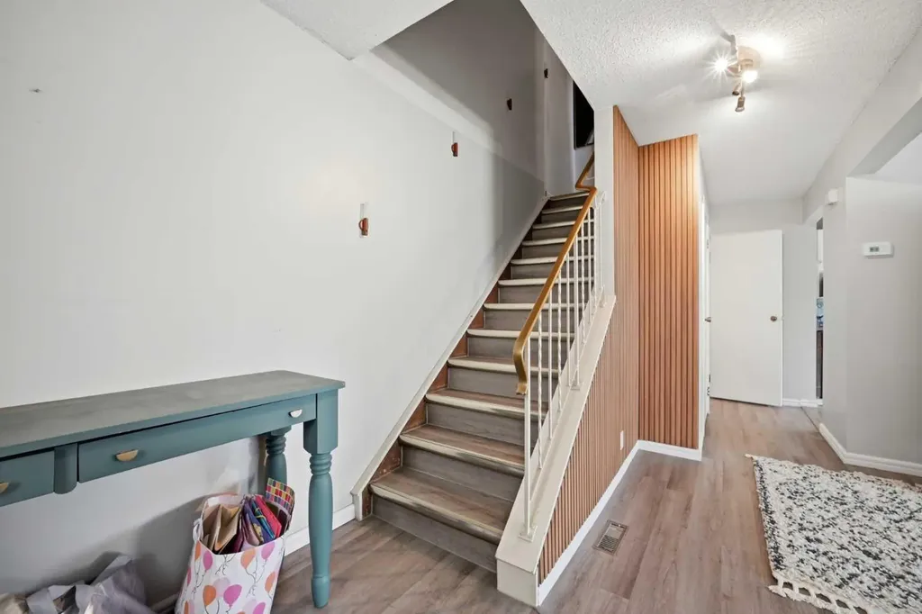 6416 4a Street NE Calgary AB T2K 5M9