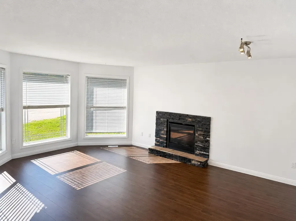 9636 100 Avenue Lac La Biche AB T0A 2C0