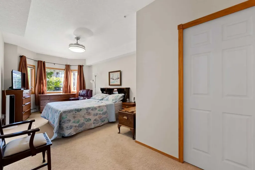 223 Tuscany Springs Boulevard NW Calgary AB T3L 2M2