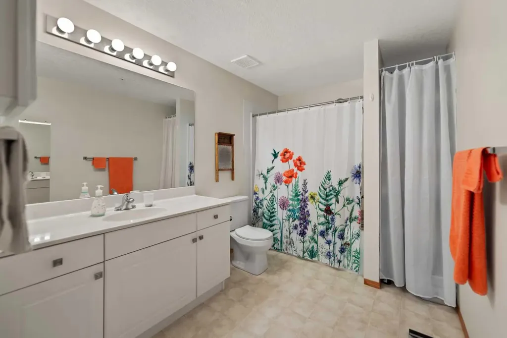223 Tuscany Springs Boulevard NW Calgary AB T3L 2M2