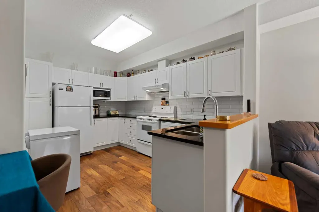 223 Tuscany Springs Boulevard NW Calgary AB T3L 2M2