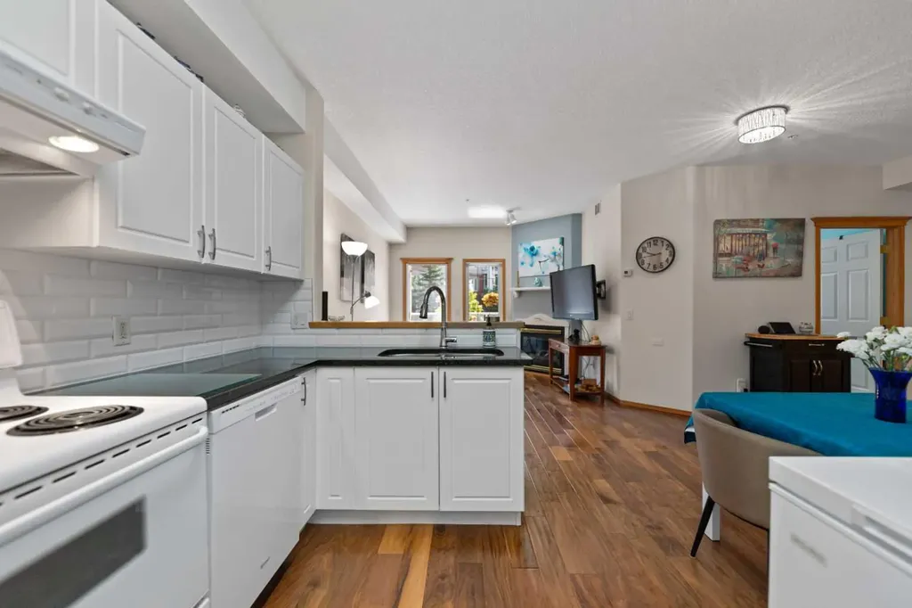 223 Tuscany Springs Boulevard NW Calgary AB T3L 2M2