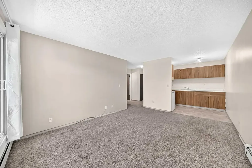 1829 11 Avenue SW Calgary AB T3C 0N2