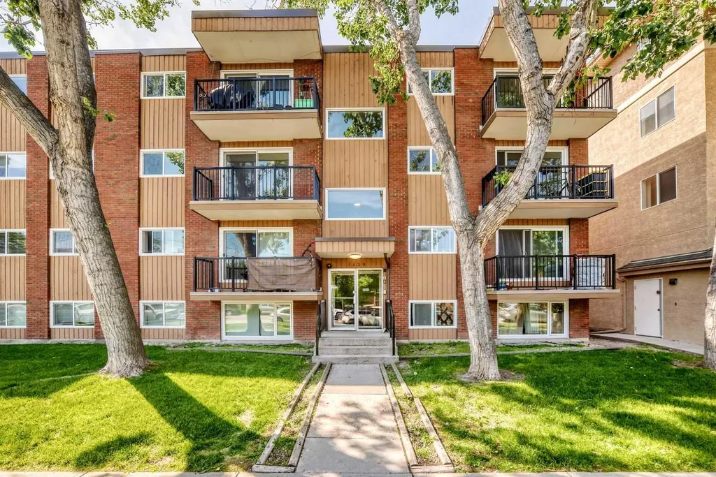 1829 11 Avenue SW Calgary AB T3C 0N2