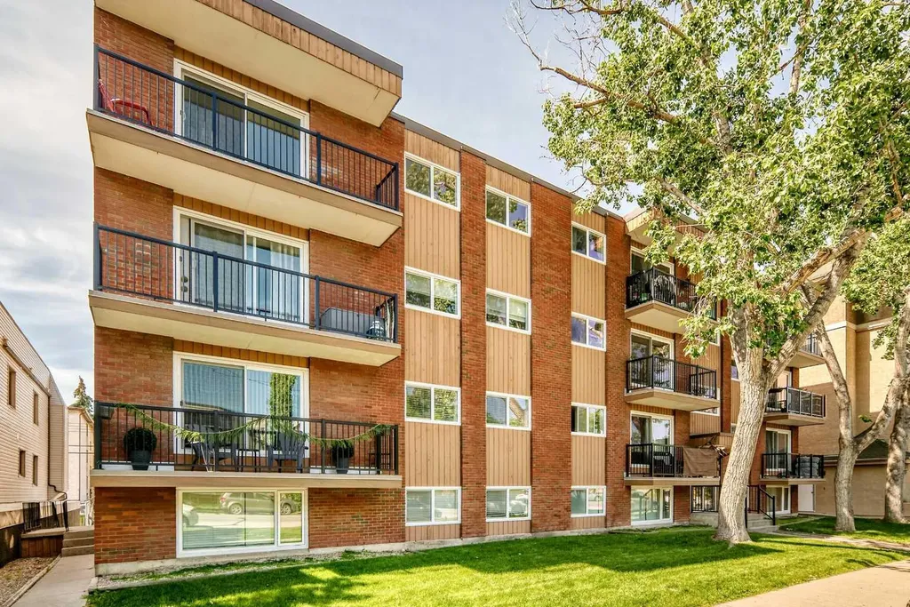 1829 11 Avenue SW Calgary AB T3C 0N2