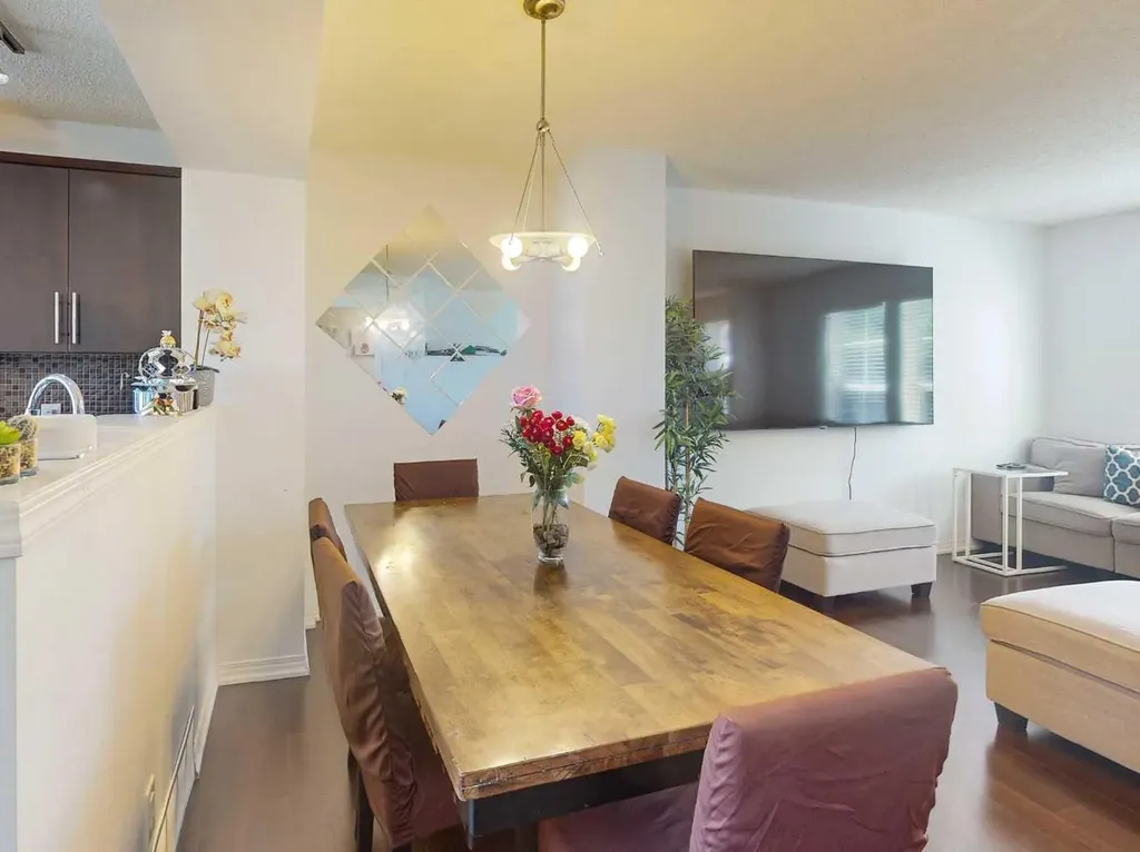 5 Auburn Bay Common SE Calgary AB T3M0M6