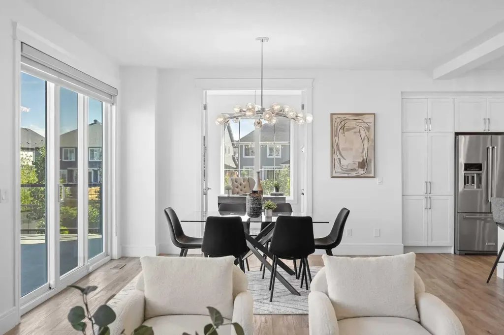 351 Marina Landing SE Calgary AB T3M 3J6